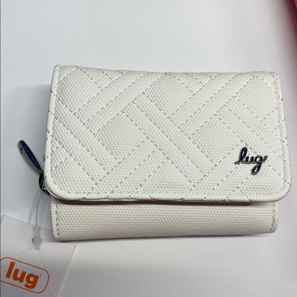 NWT Lug Pedicab Wallet with Wristlet Strap-Pearl White